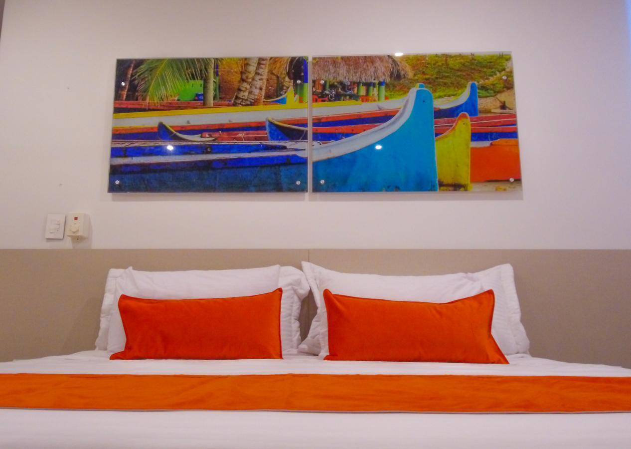 Hotel Poblado Ковеньяс Экстерьер фото
